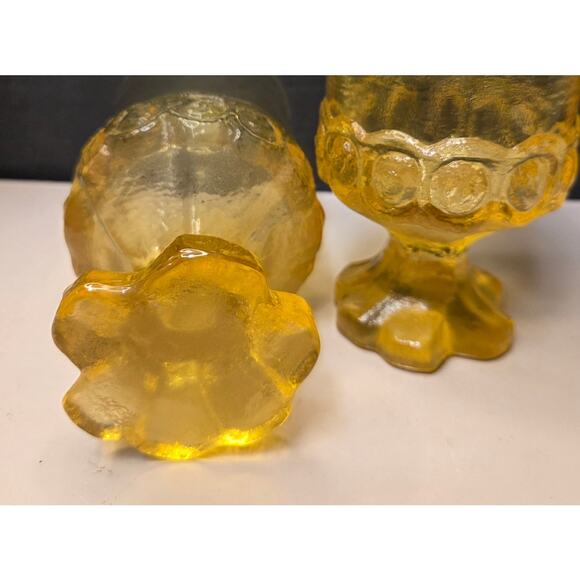 Tiffin Franciscan Madeira. Two Amber / Cornsilk Wine Water Goblets 5 1/2" - Picture 2 of 6